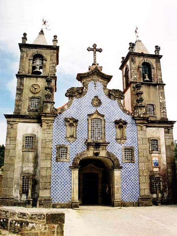 Azulejos sulla chiesa puzzle online
