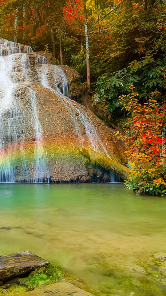 滝の虹 ジグソーパズルオンライン