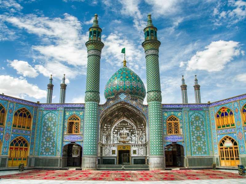 Moské i Iran pussel på nätet
