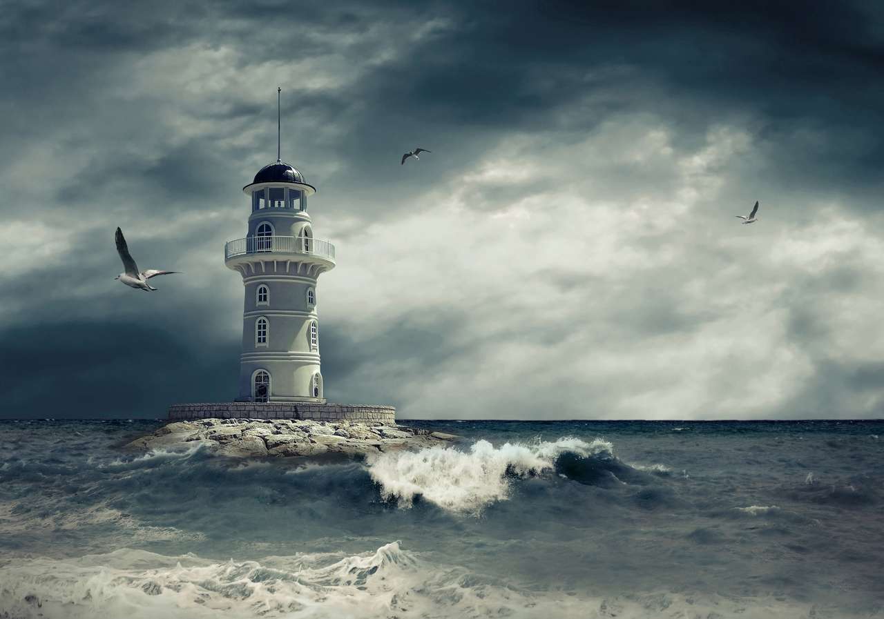 Leuchtturm auf dem Meer unter Himmel. Online-Puzzle