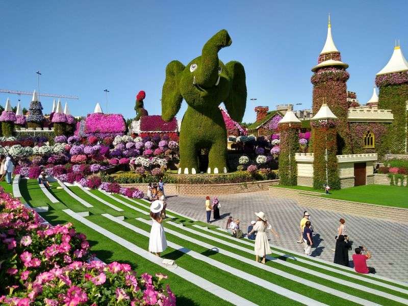 Флорална градина в Дубай онлайн пъзел