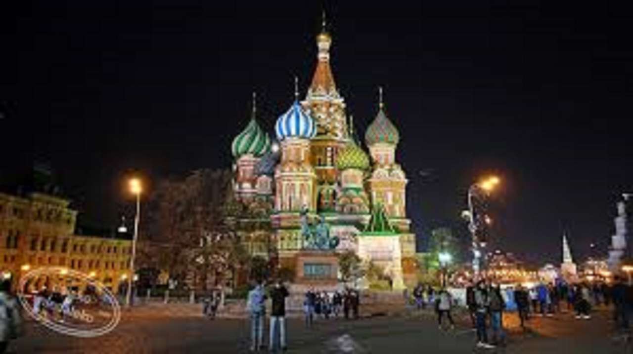 Ο καθεδρικός ναός του Wasyl ευλογημένος στη Ρωσία online παζλ