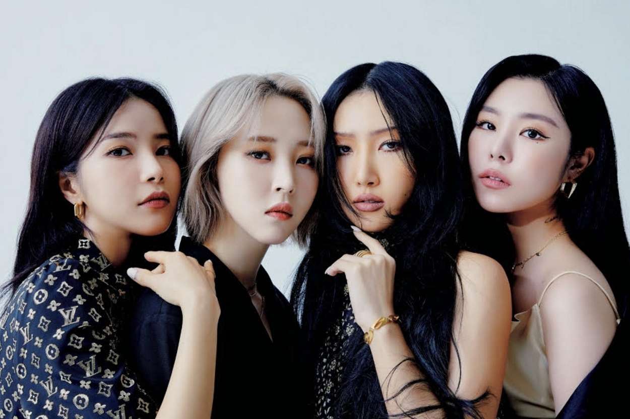 Mamamoo Queens. jigsaw puzzle online