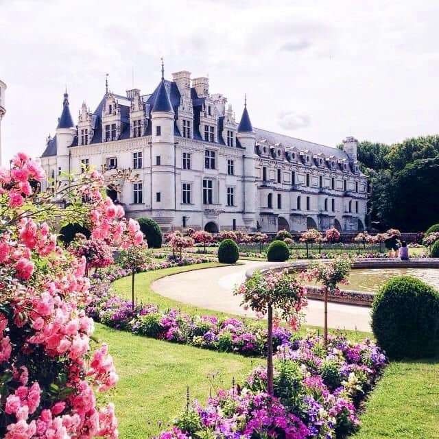 Schloss in Frankreich Online-Puzzle
