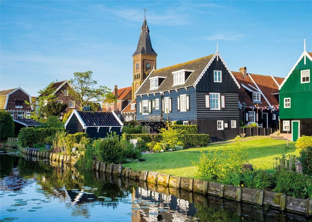 Марпен - малко рибарско селище в Нидерландия онлайн пъзел