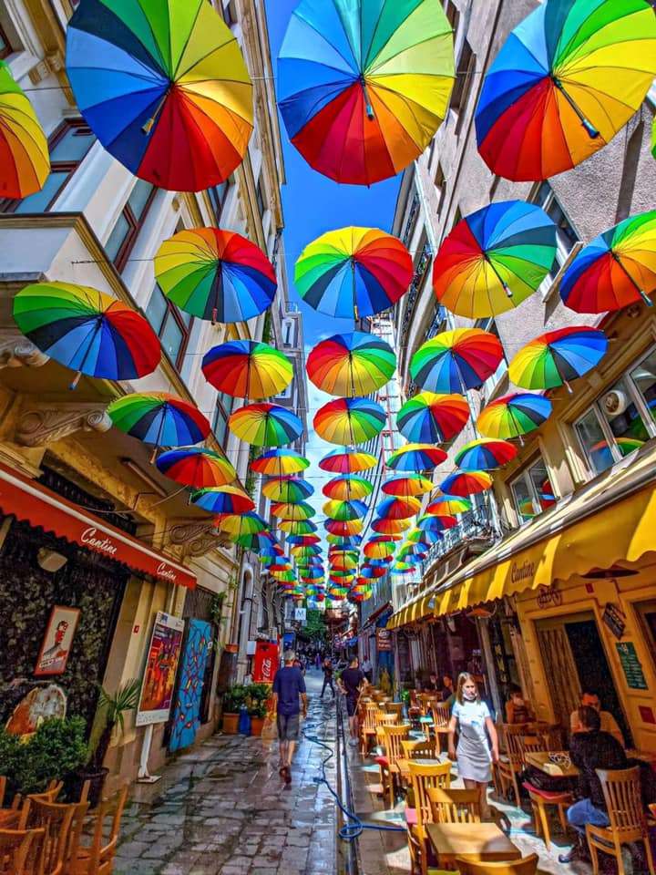 Charme de guarda-chuvas de arco-íris. puzzle online