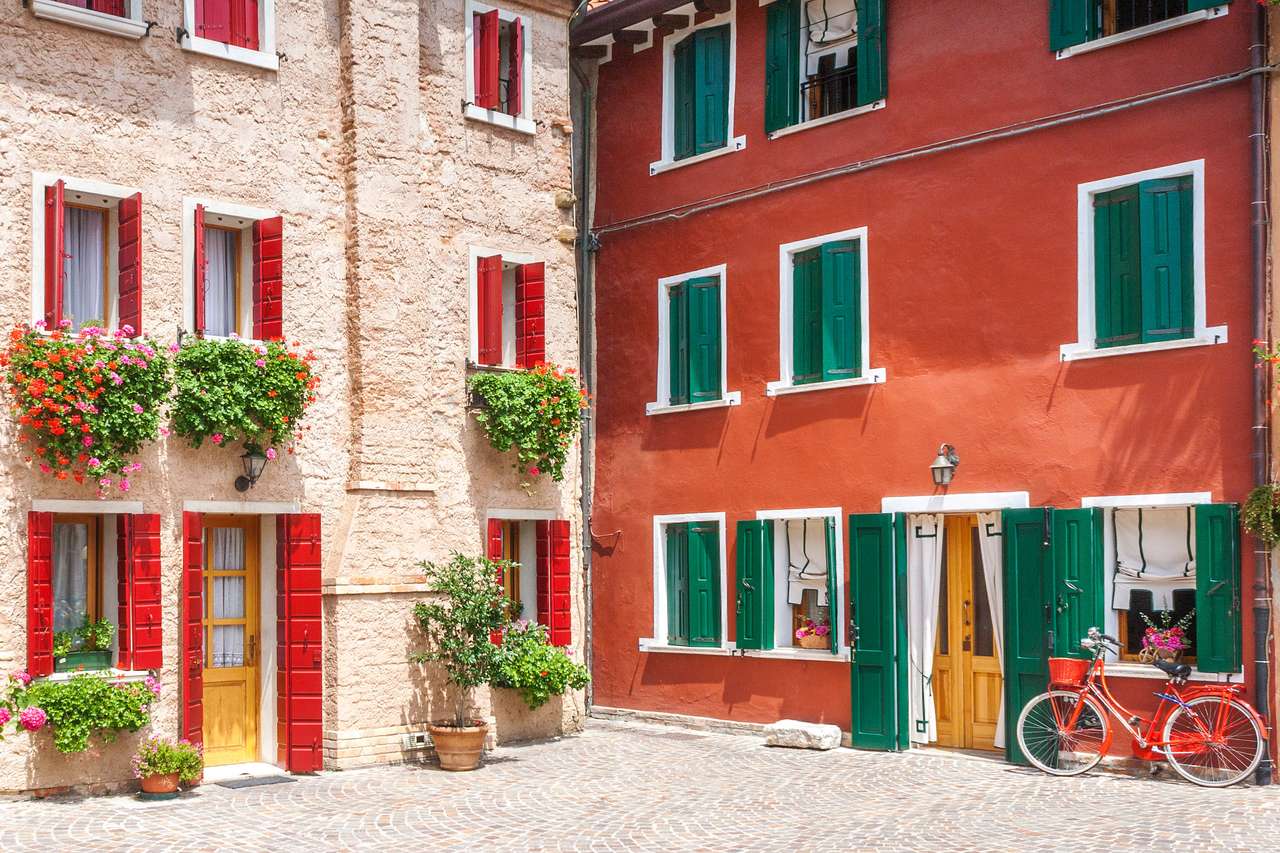 Kis olasz város Caorle, Európa kirakós online