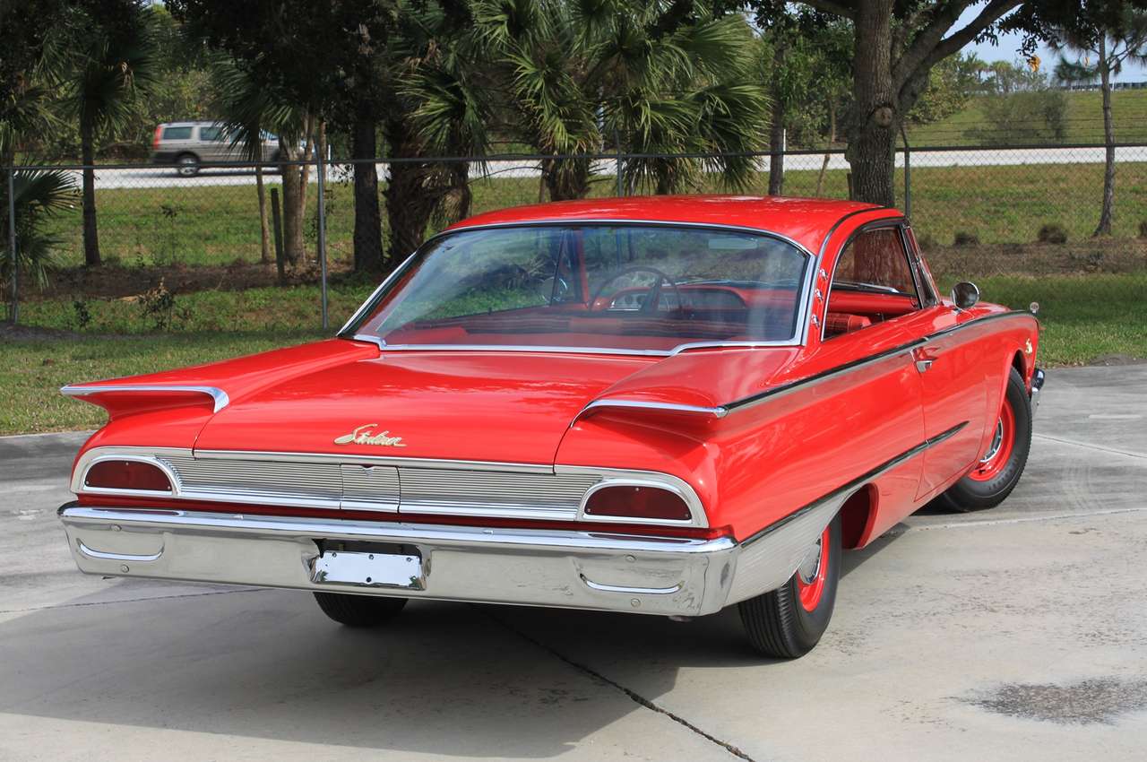 1960 Ford Galaxie Starliner jigsaw puzzle online