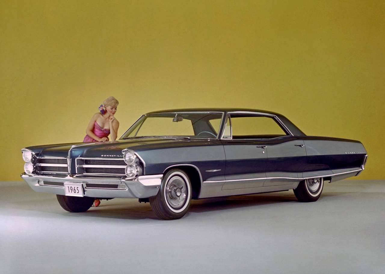 Pontiac Bonneville 1965 року випуску онлайн пазл