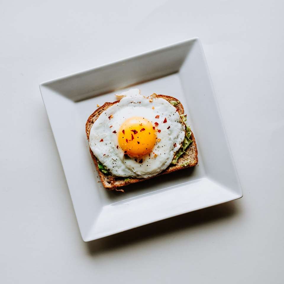 toasted wheat bread with fried egg jigsaw puzzle online