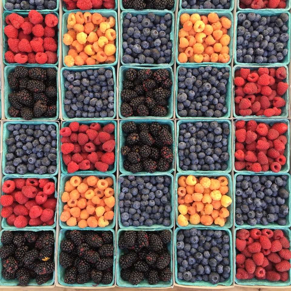 assorted berries jigsaw puzzle online