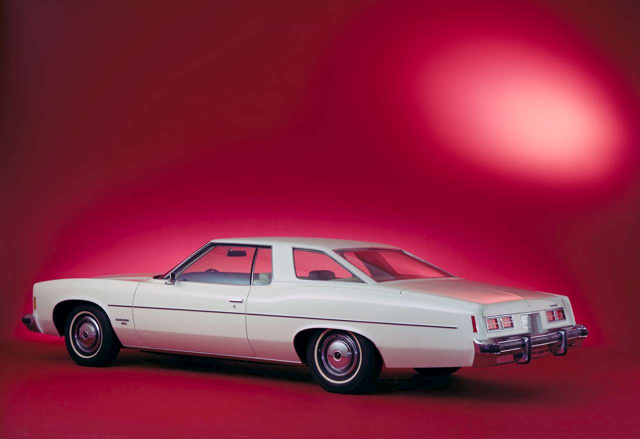 1974 Pontiac Catalina Hardtop Coupe онлайн пъзел