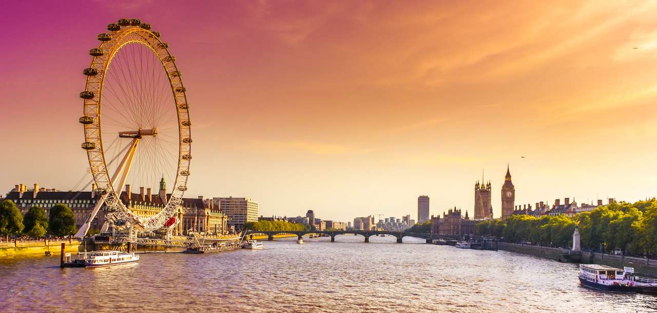 Образ исторической архитектуры в Лондоне, Великобритания онлайн-пазл