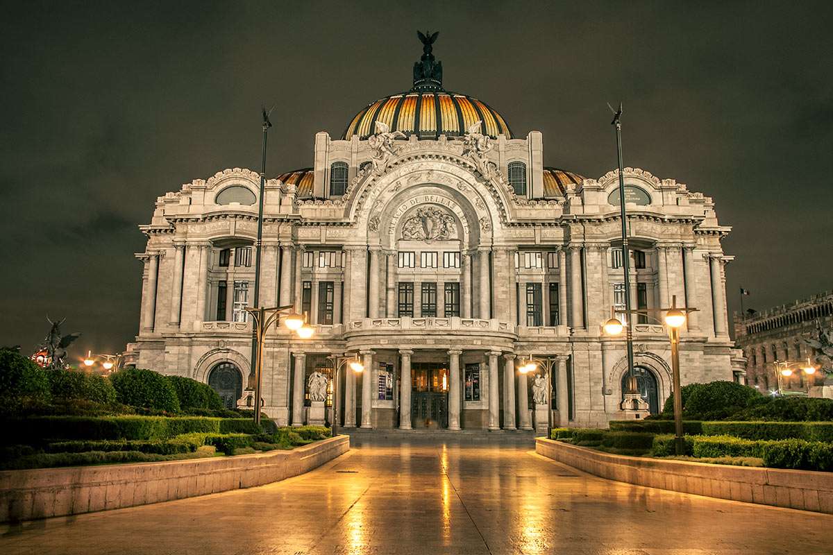 Palacio de Bellas Artes kirakós online