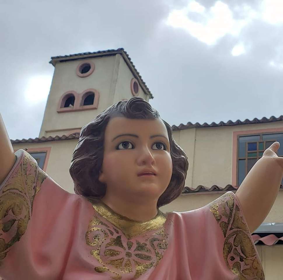 Divina Parish Child Jesus de Soacha quebra-cabeças online