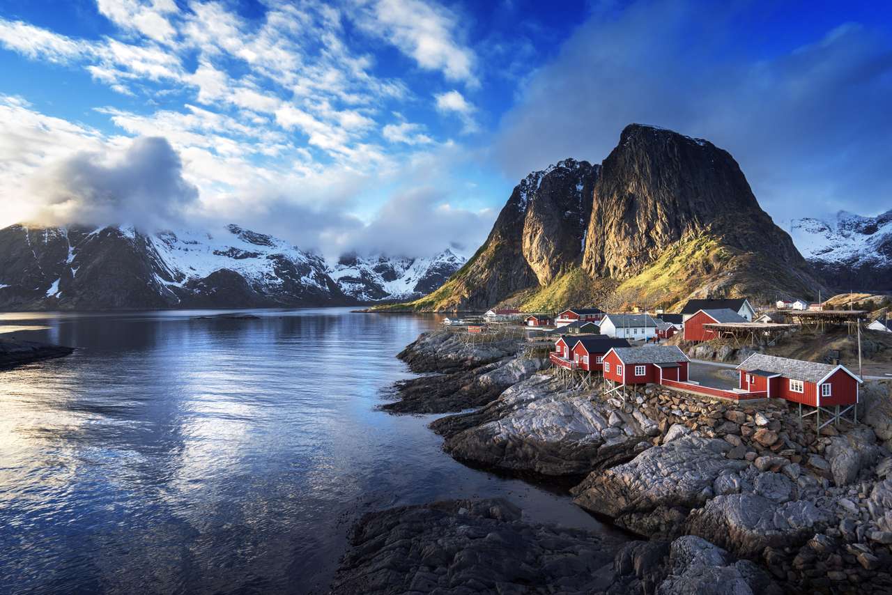 Hut de pesca al atardecer - Islas Lofoten, Noruega rompecabezas