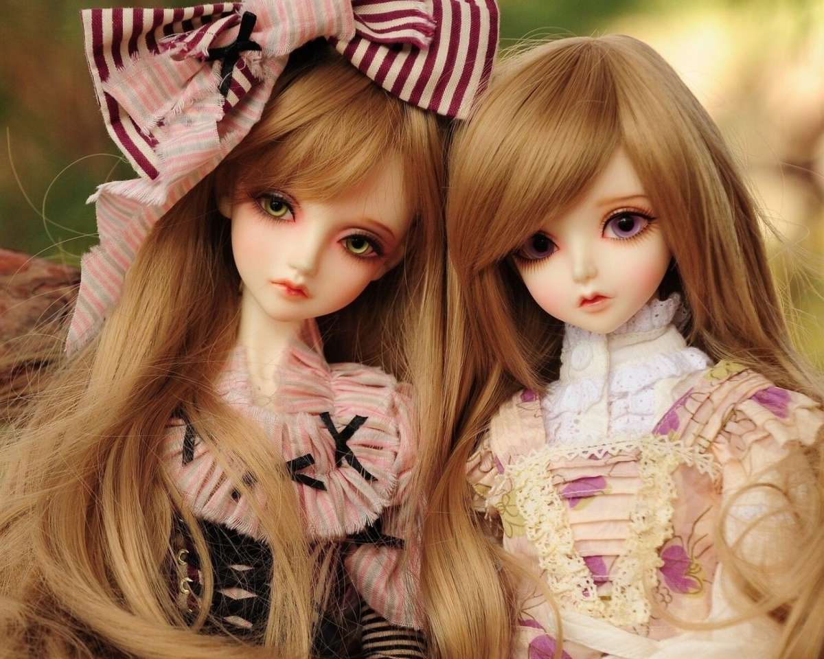 Two dolls online puzzle