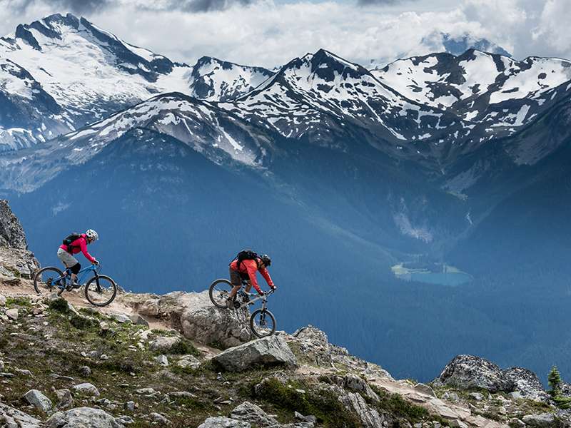 катання на гірських велосипедах онлайн пазл