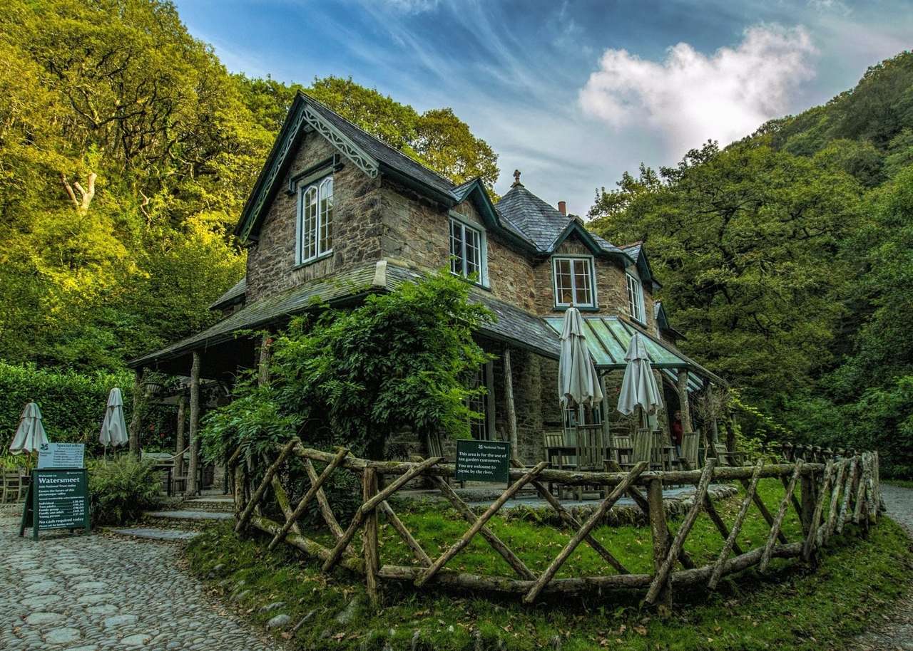 Dům na venkově v Anglii skládačky online