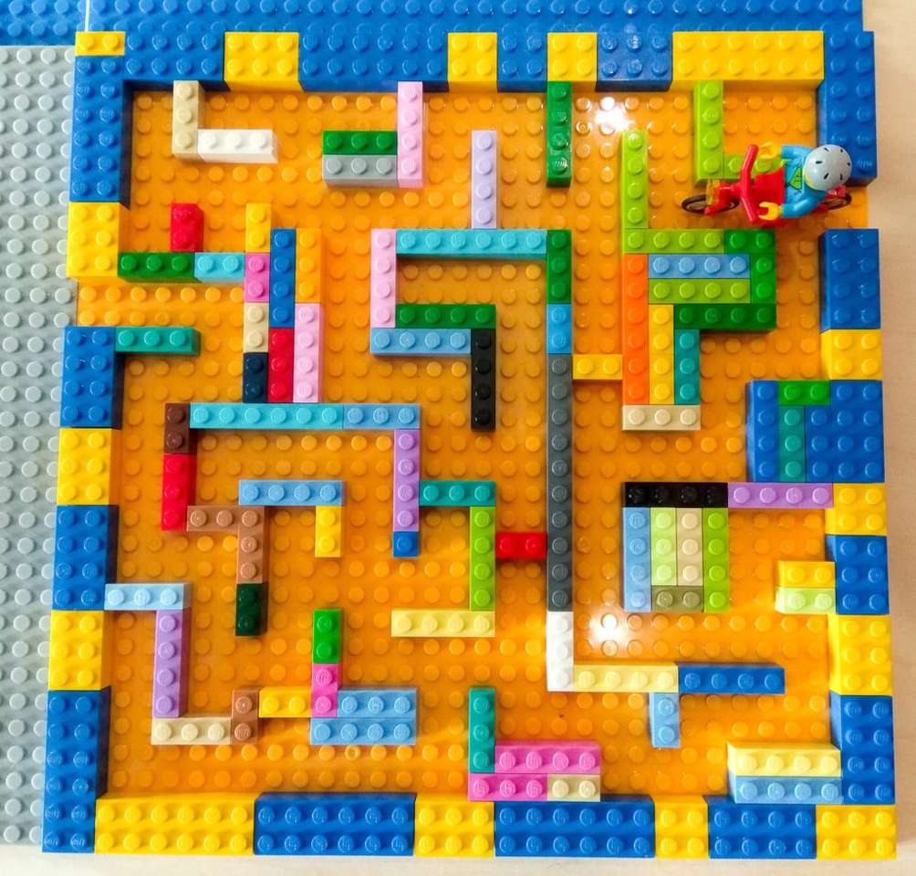 Creative fun - Lego jigsaw puzzle online