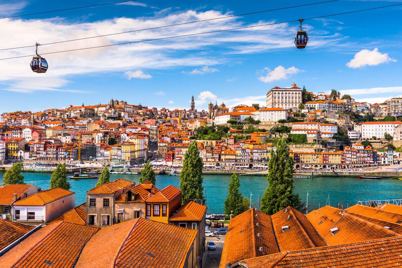 Porto, Portugal Gamla stan på Douro River. Pussel online