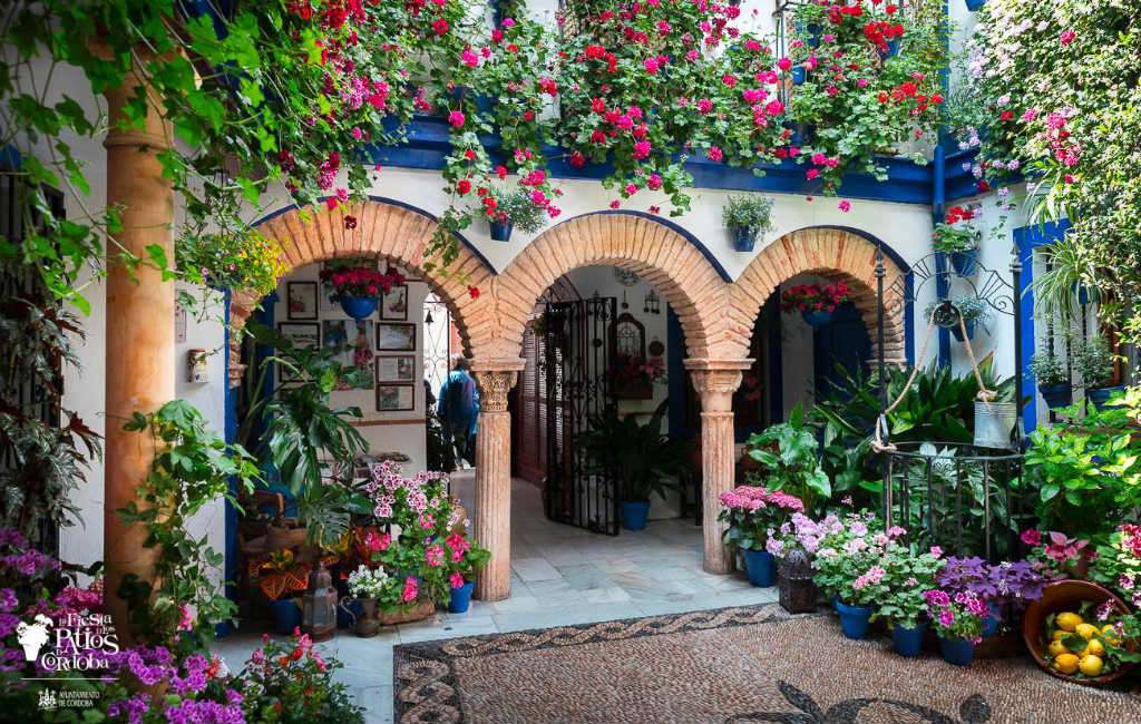 Terrasse in Cordoba-Spanien Online-Puzzle