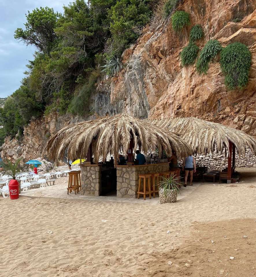 Bar de playa en Croacia rompecabezas en línea
