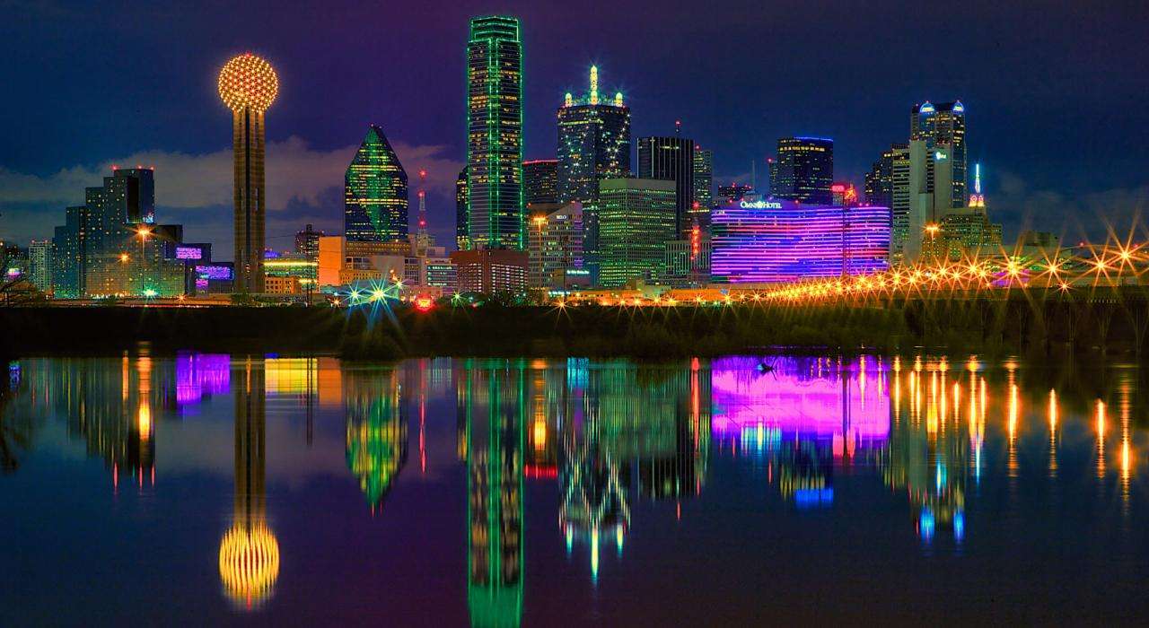 Dallas, Texas. Pussel online