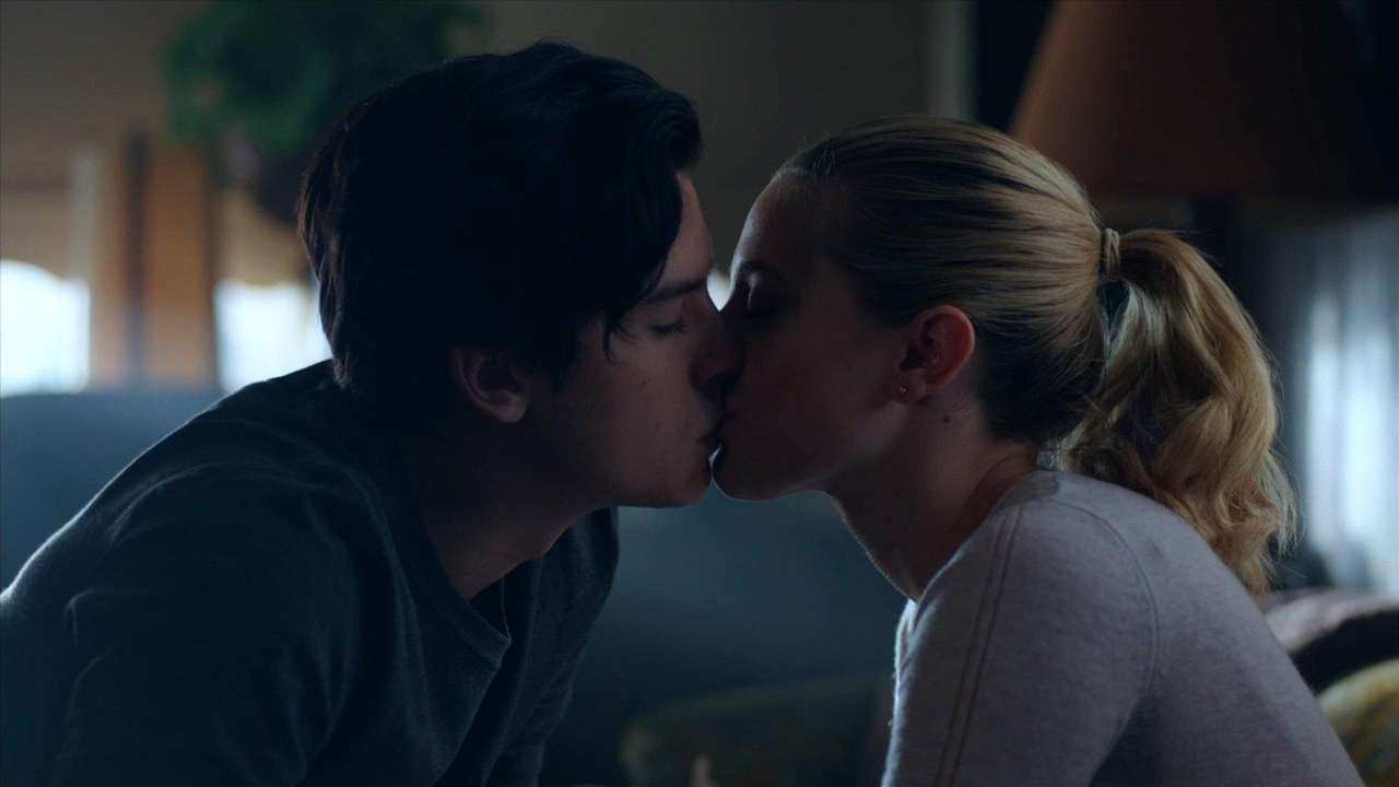 Bughead / sprousehart online puzzle