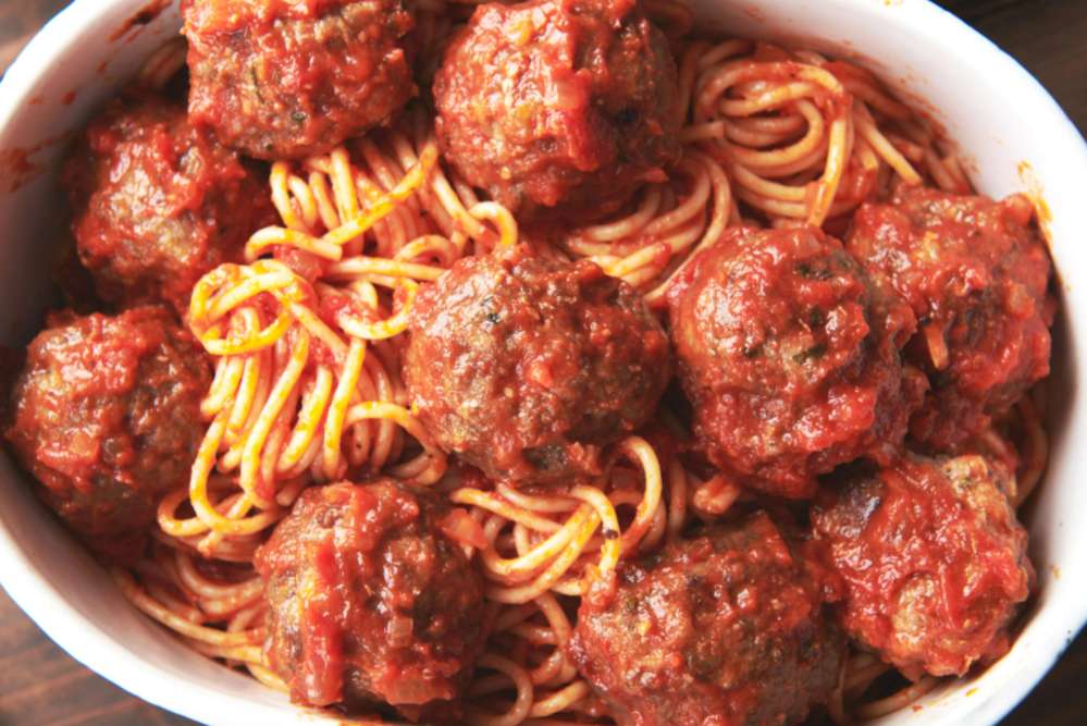 Спагетті та фрикадельки онлайн пазл