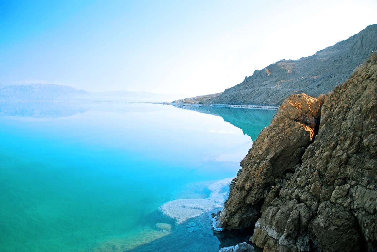 Döda havet landskap ganska ren på sommardagen pussel på nätet