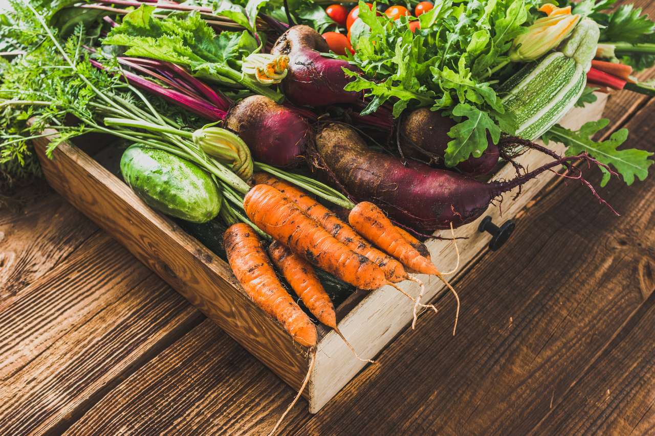 Verse groente, biologische producten op landbouwersmarkt legpuzzel online