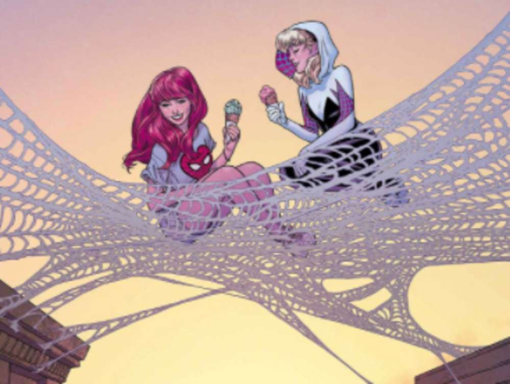 Spider-Gwen și Mary Jane Watson jigsaw puzzle online