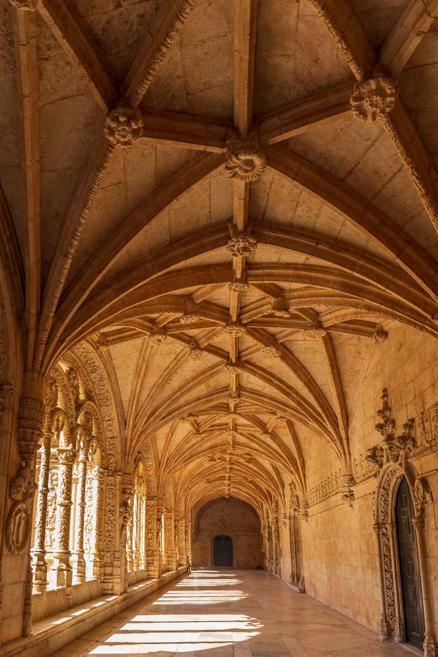 Mosteiro Dos Jeronimos, Lisszabon, Portugália online puzzle