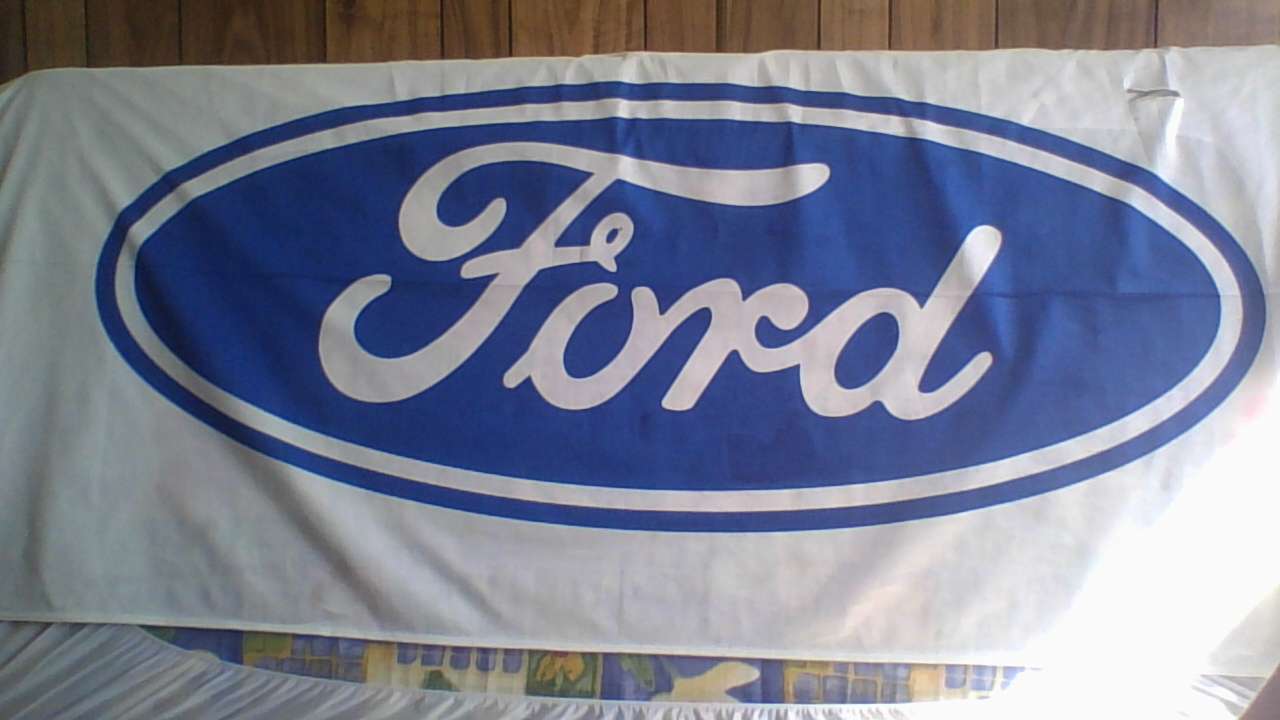 chladný plakát Ford online puzzle