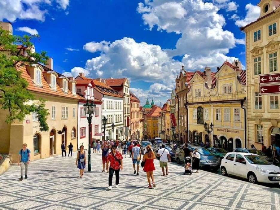 În Praga cehă. jigsaw puzzle online