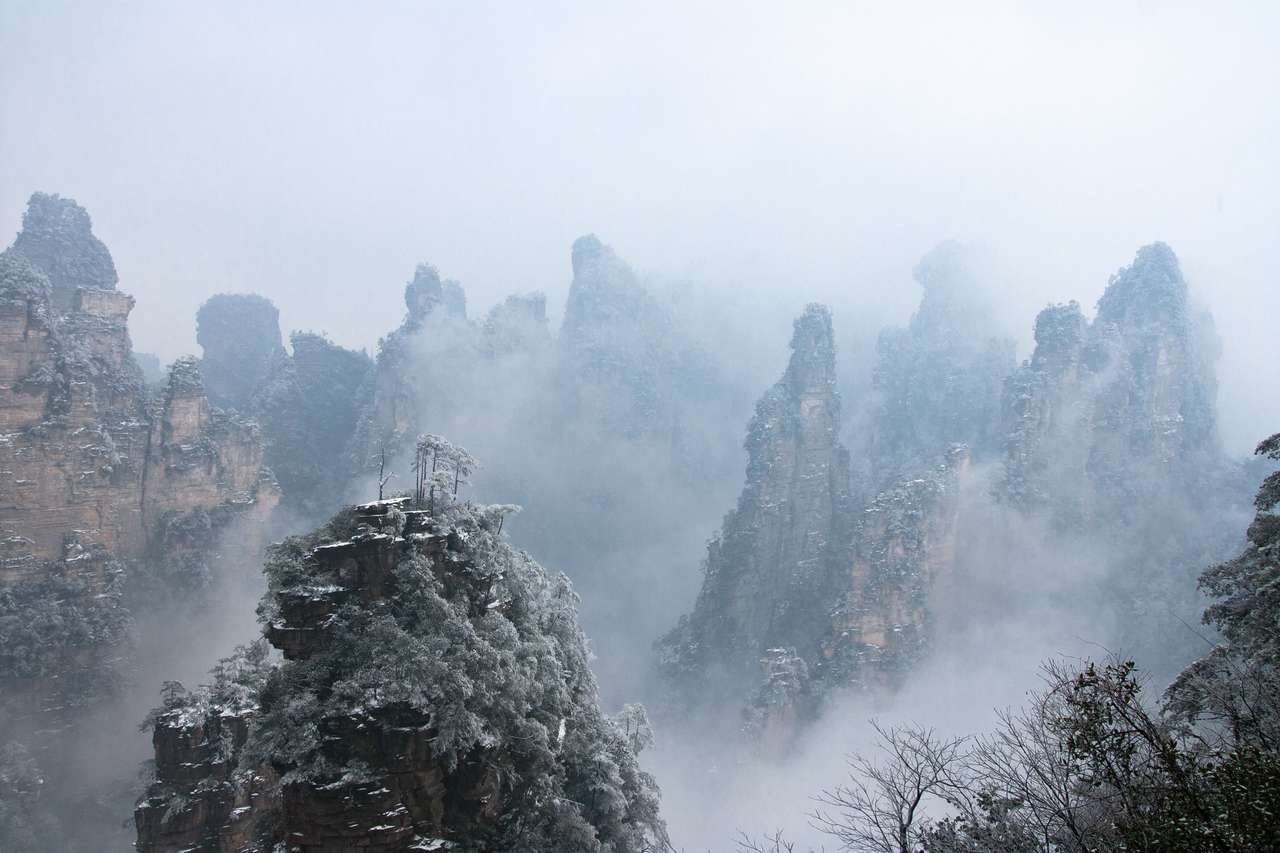 Parque nacional de Zhangjiajie, Hunan China rompecabezas en línea