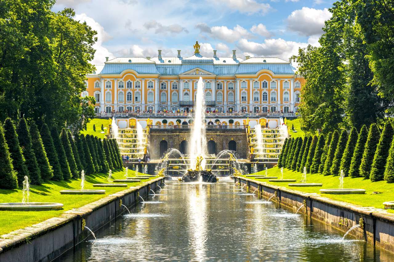 A Peterhof -palota nagy kaszkádja kirakós online