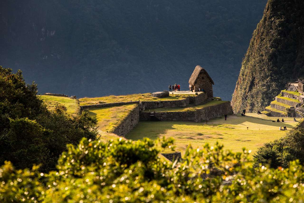 Vakttornet i den antika staden Machu Picchu pussel på nätet
