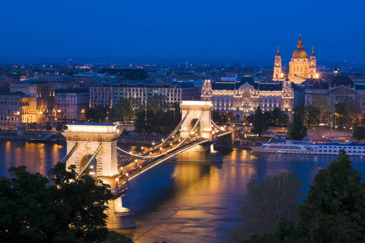 Будапешт вечером пазл онлайн