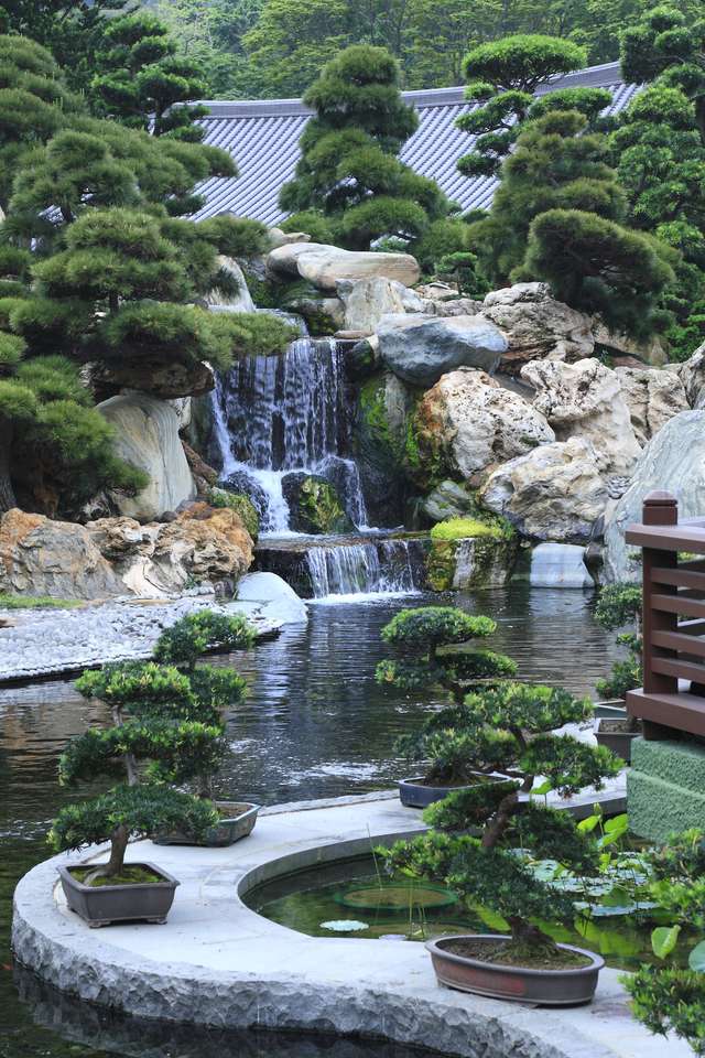 Specific Japanese garden online puzzle