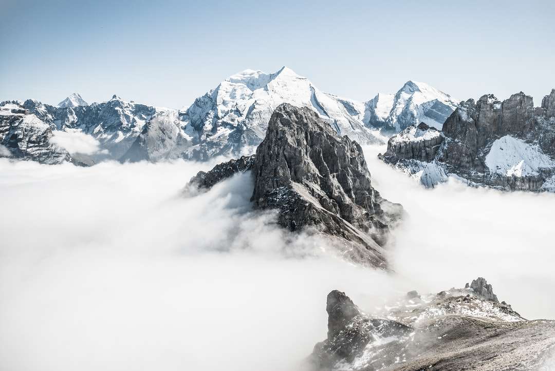 landskapsfoto av bergsalperna pussel på nätet