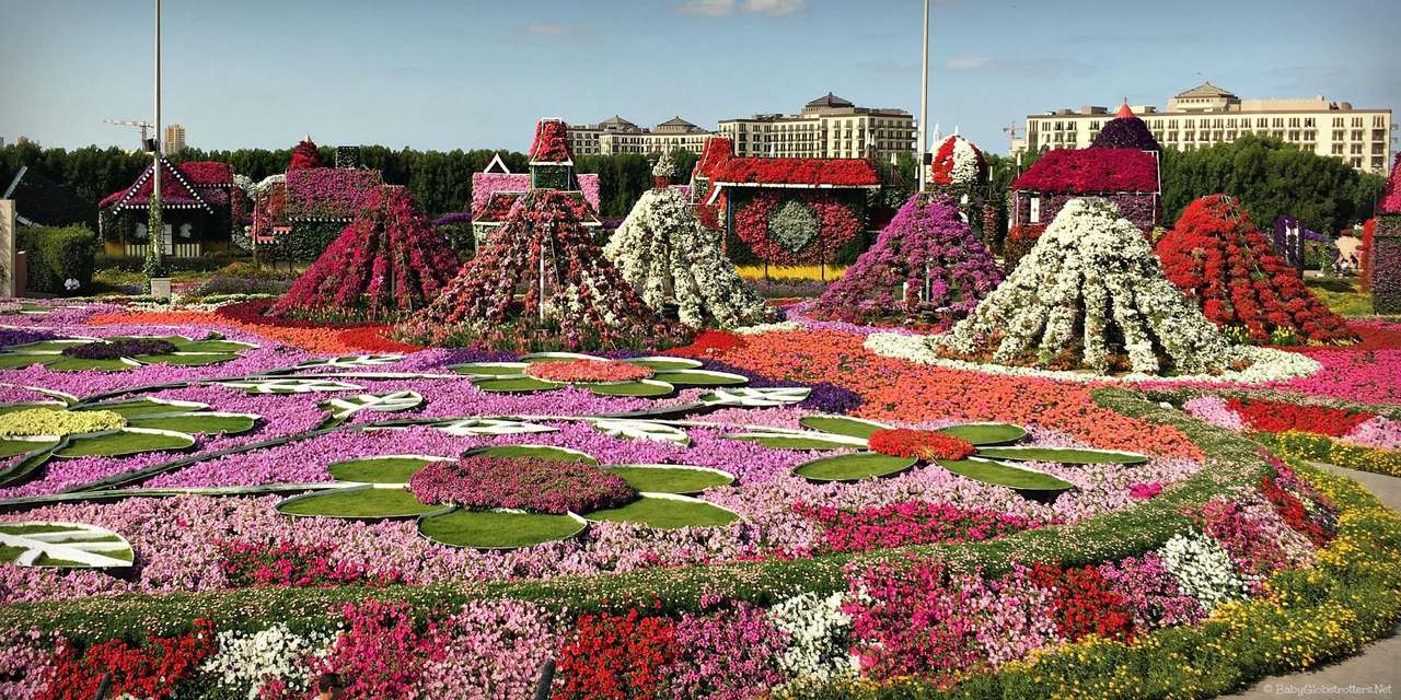 Цветочный сад Дубая онлайн-пазл