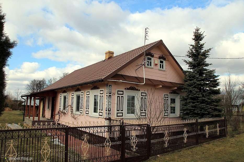 Ένα εξοχικό σπίτι στο Podlasie online παζλ
