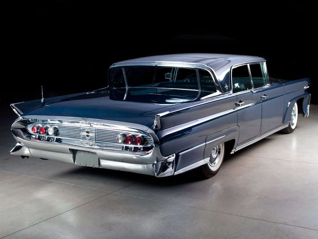 1958 г. Lincoln Continental Mark III онлайн пъзел