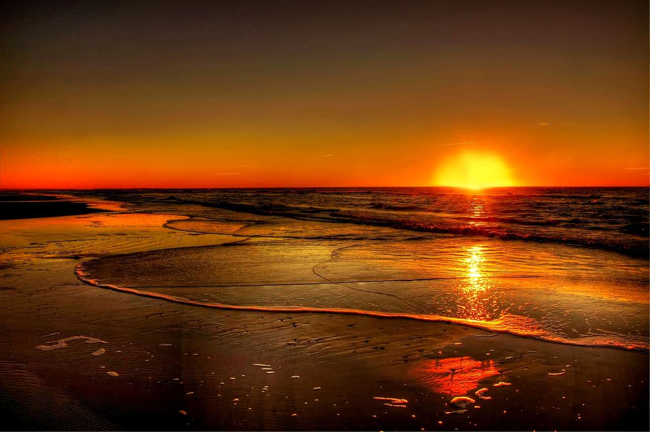 coucher de soleil sur la mer puzzle en ligne