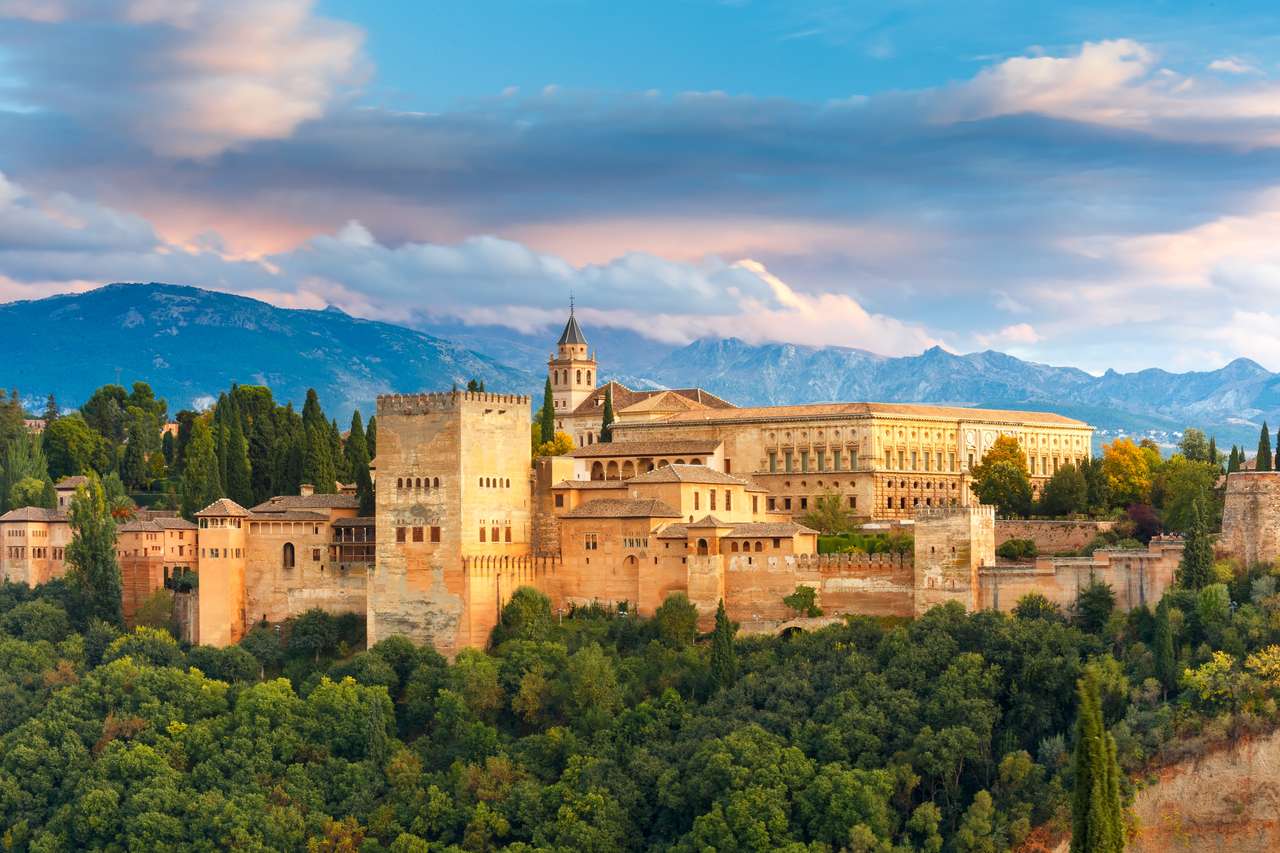Alhambra à Grenade puzzle en ligne