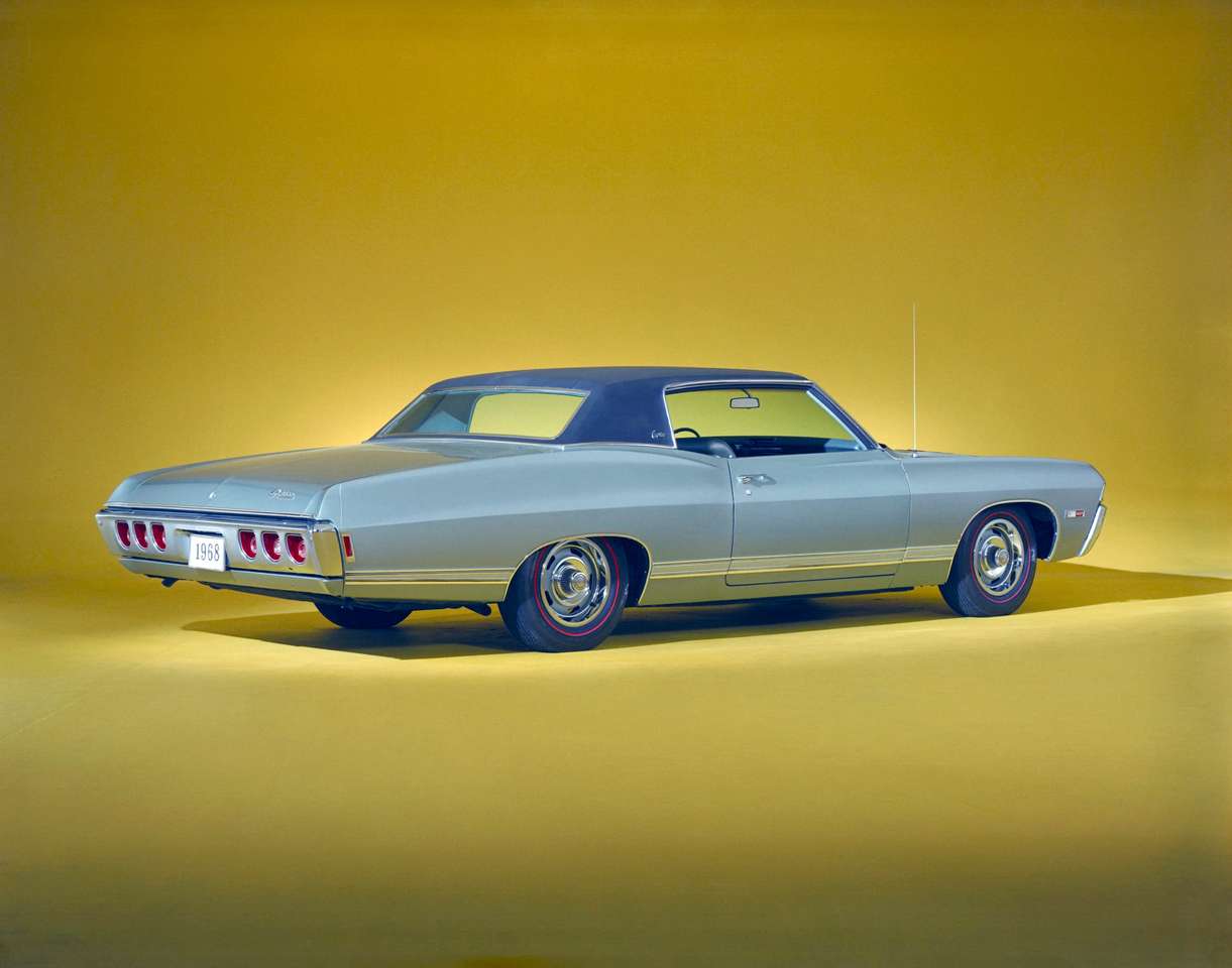 1968 Chevrolet Caprice keménytetős kupé online puzzle