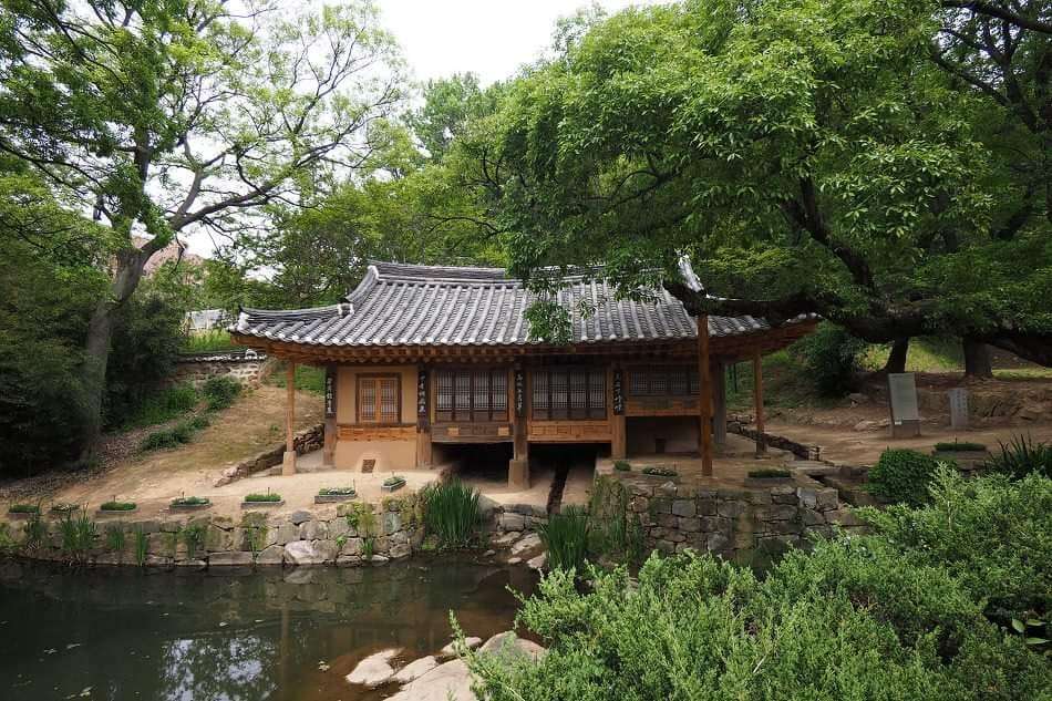Koreanskt hus pussel på nätet