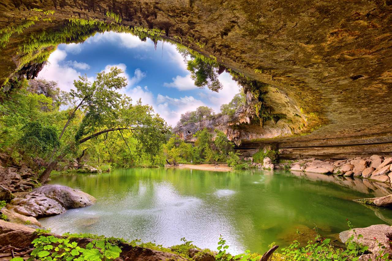 Hamilton Pool sinkhole, Texas, Stati Uniti puzzle online